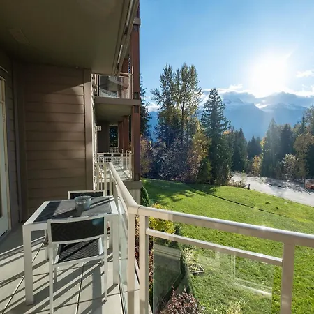 Sutton Place Hotel Revelstoke Mountain Resort-2